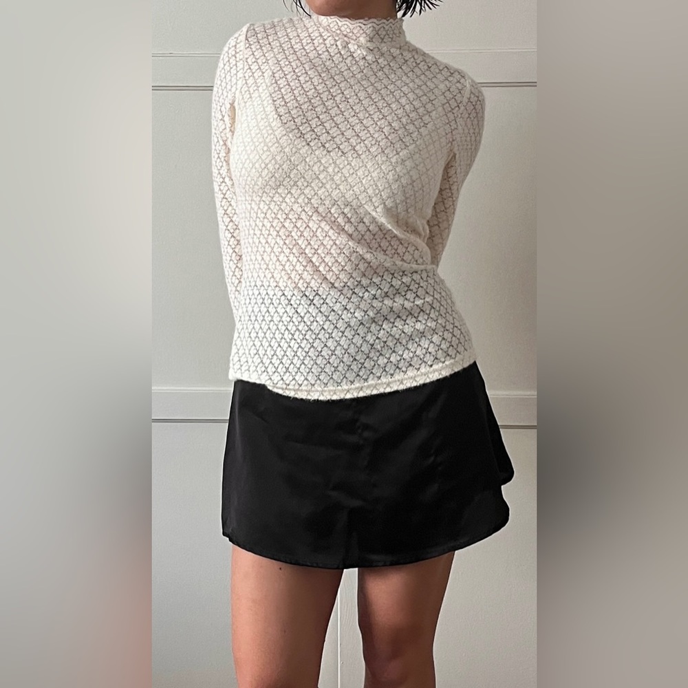 Sheer Lace Pattern Turtleneck